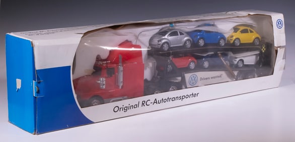 VW RC AUTOTRANSPORTER TRUCK BY DICKIE SPIELZEUG