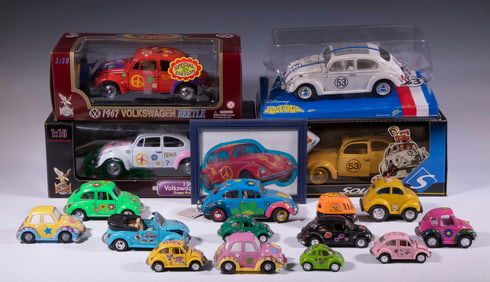 GROUP (16) 'HIPPIE' VW BUG TOYS/MODELS