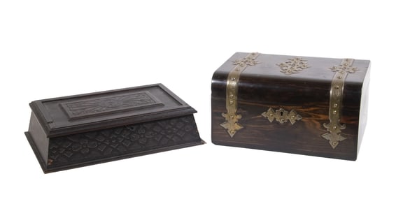 (2) ENGLISH STORAGE BOXES