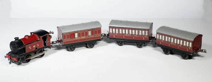 (4 PC) BRITISH TIN LITHO WINDUP TRAIN