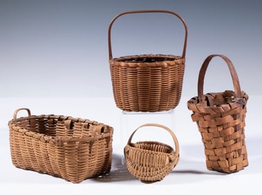 (4) MINIATURE SPLINT BASKETS