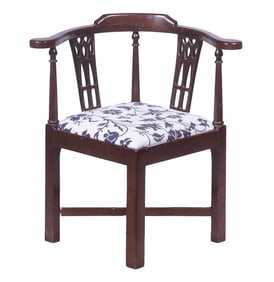 CHILD'S CORNER CHAIR