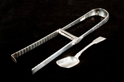 (2) GEORGE III STERLING SILVER SERVING UTENSILS