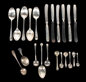 (22 PCS) ASSORTED FLATWARE