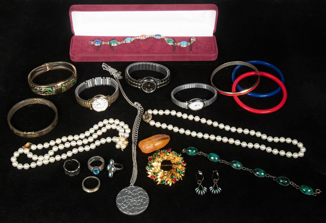 COSTUME JEWELRY & WATCH COLLECTION: COSTUME JEWELRY & WATCH COLLECTIONIncluding: (29) Necklaces, including one Majolica pearl strand and several sterling necklaces, three with missing/damaged clasps; (10) Bracelets, including one Majoli