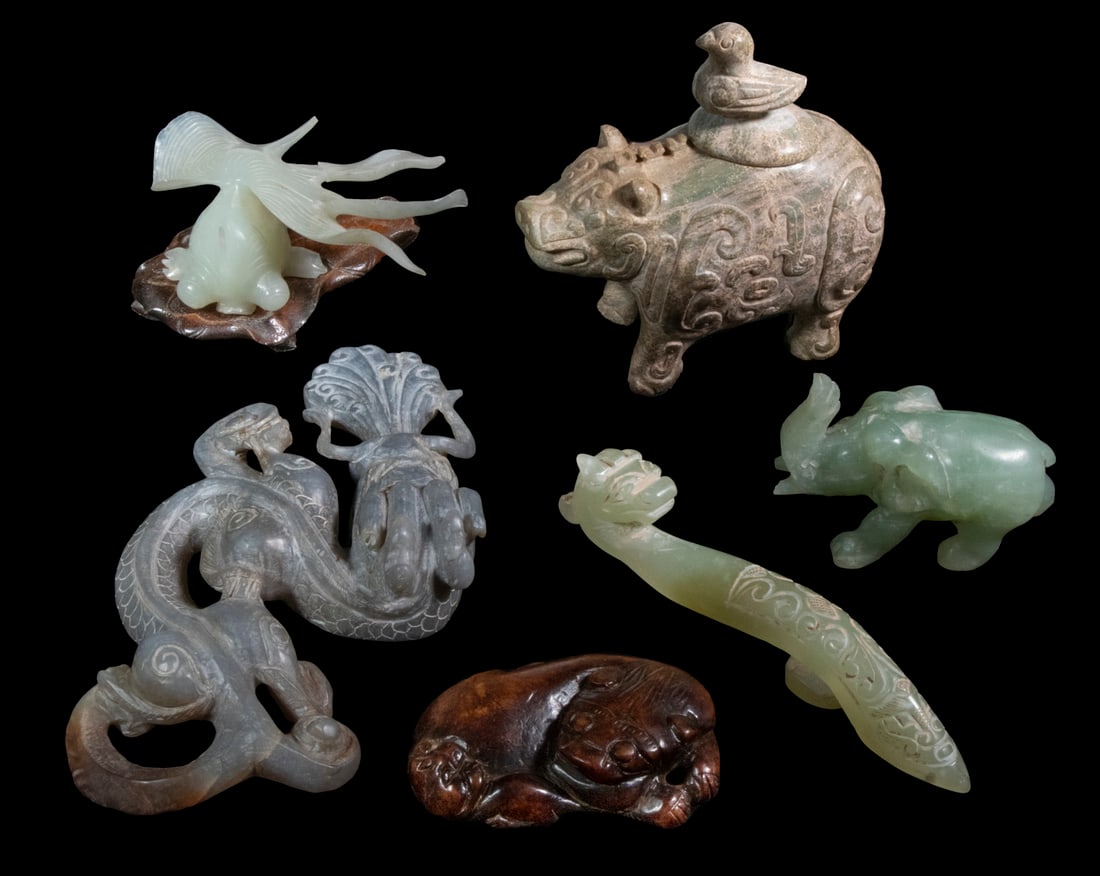(6) MISC CHINESE JADE CARVINGS: (6) MISC CHINESE JADE CARVINGSIncluding: Archaic Pig form Censer with lid, 4"; Elephant in celadon, 2 3/4"; Angel Fish in same, with wooden stand, 3 1/2"; Archaic flattened dragon form in grey, 6 1/2"
