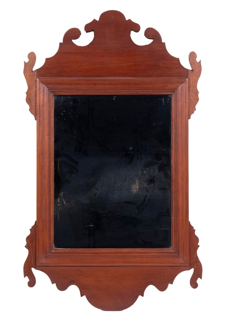 SMALL REPLICA COUNTRY CHIPPENDALE MIRROR (1 of 2)