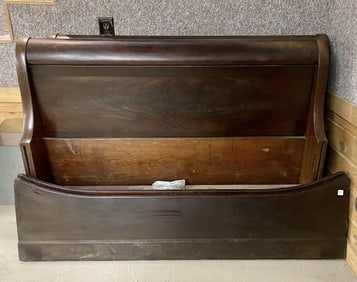 VINTAGE SLEIGH BED