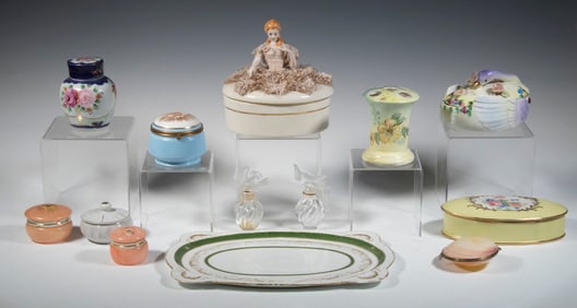 ASSORTED VANITY ITEMS