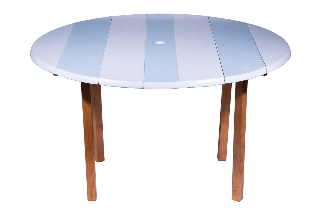 ROUND PAINTED PATIO TABLE: ROUND PAINTED PATIO TABLEVintage Wooden Table with central hole for an umbrella, blue painted surface, removable square varnished oak legs, 48" diam., 28" high.
