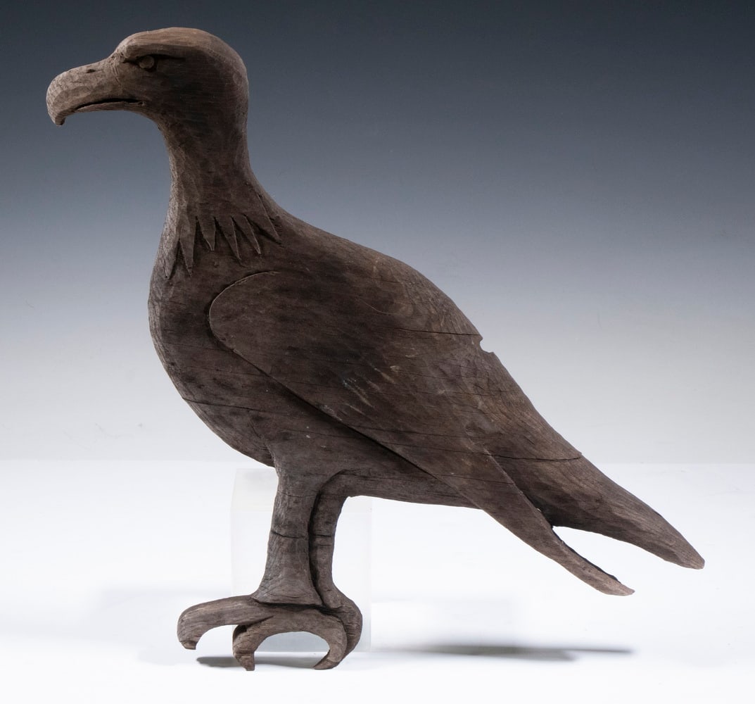 FOLK ART BIRD CARVING (1 of 2)