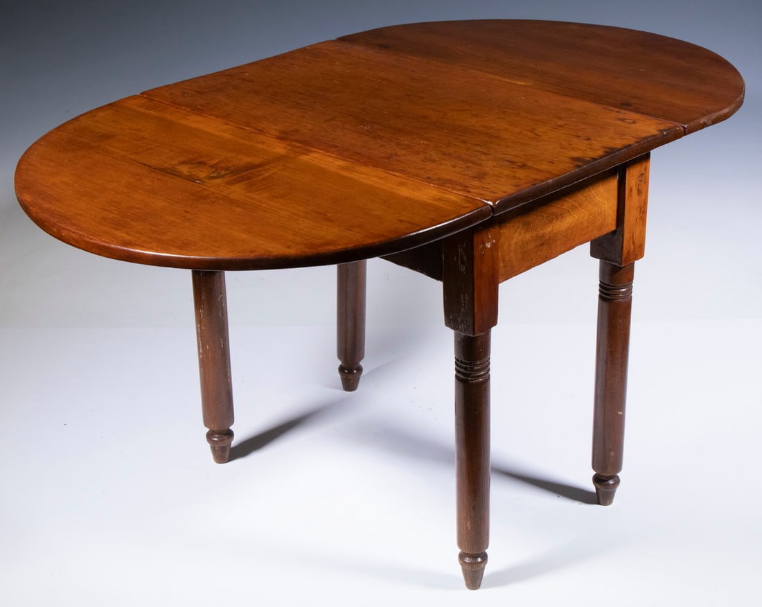 CHILD'S DROP-LEAF TABLE - 2