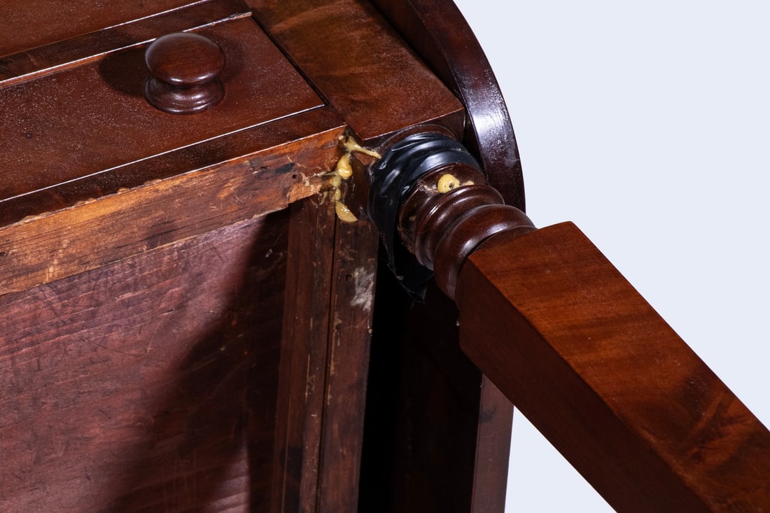 SHERATON MAHOGANY DROP LEAF STAND - 6