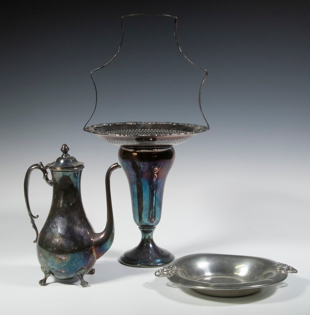 SILVERPLATE ACCESSORIES: SILVERPLATE ACCESSORIES(3) Piece Lot, incl: English demitasse pot, with ball and claw feet, maker EGW&S, 8 1/2" high; Handled vase or basket, by Standard Silver Co./International, Toronto, Canada, 16