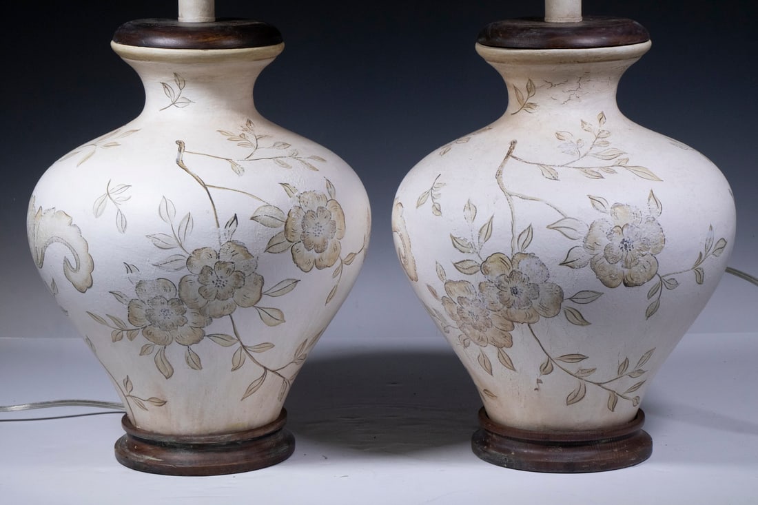 PR POTTERY TABLE LAMPS - 2