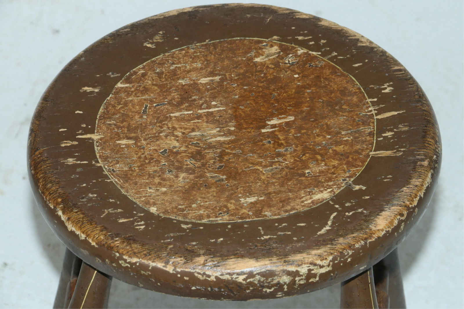 PAINTED ROUND UTILITY STOOL - 2