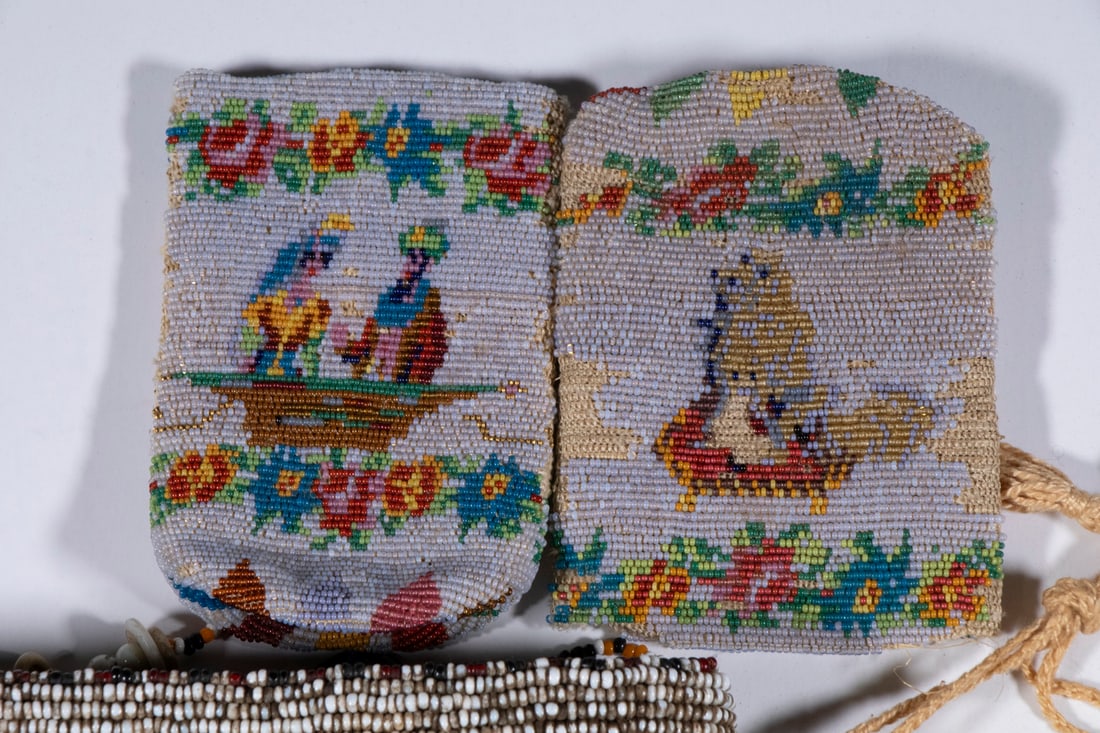 (9) ASSORTED BEADED BAGS - 5