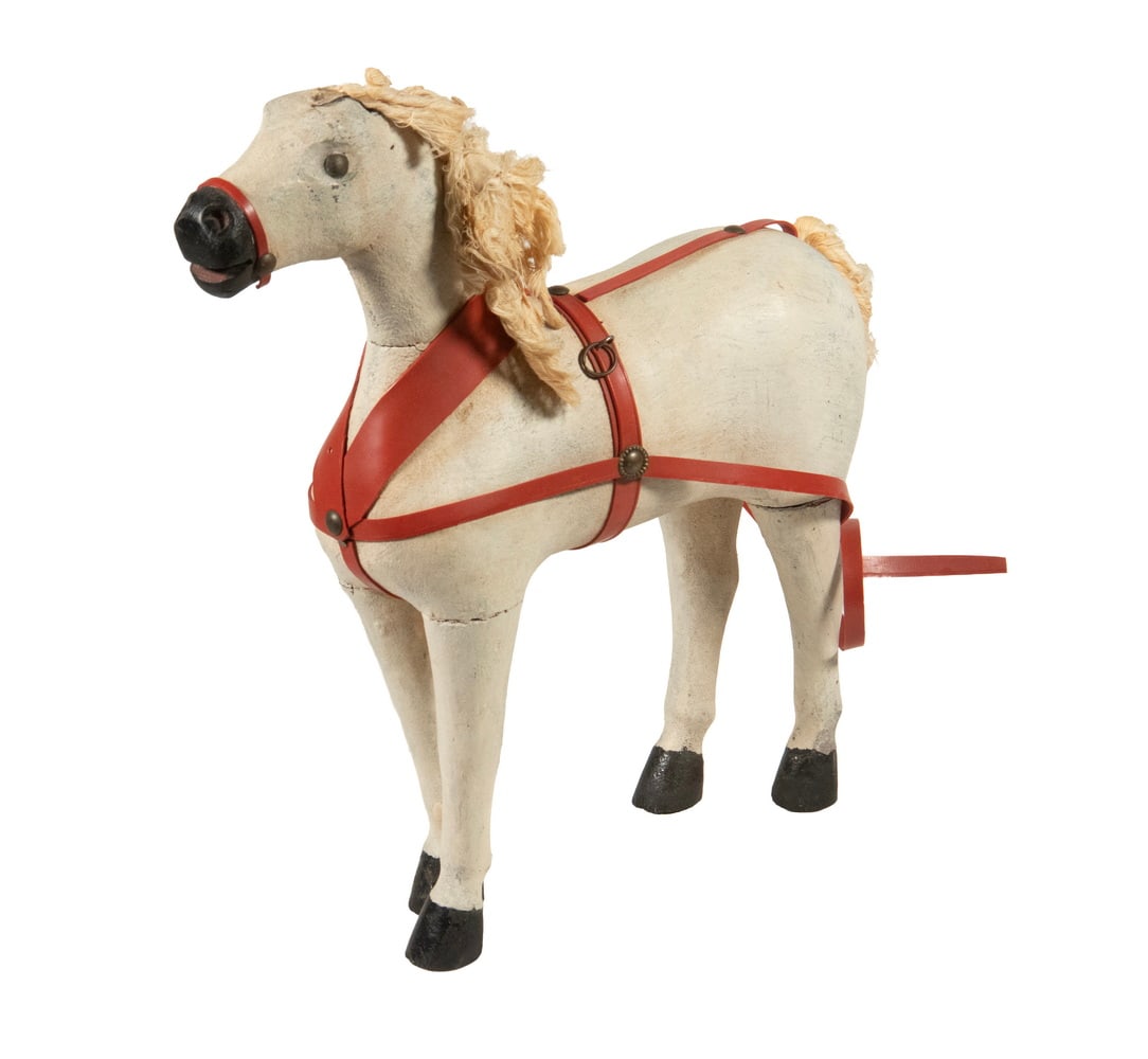 ANTIQUE PAPIER MACHE STANDING HORSE TOY (1 of 2)