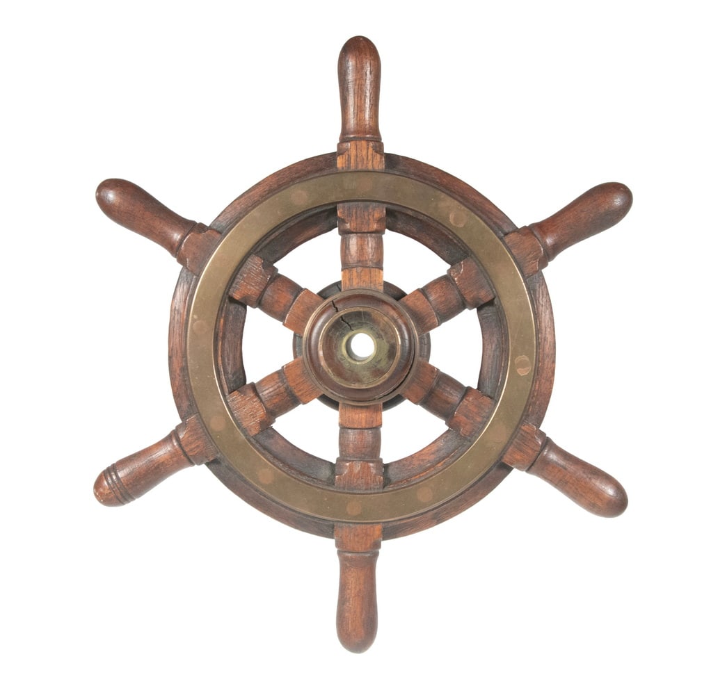 SMALL WOOD & BRASS SHIP'S WHEEL (1 of 2)