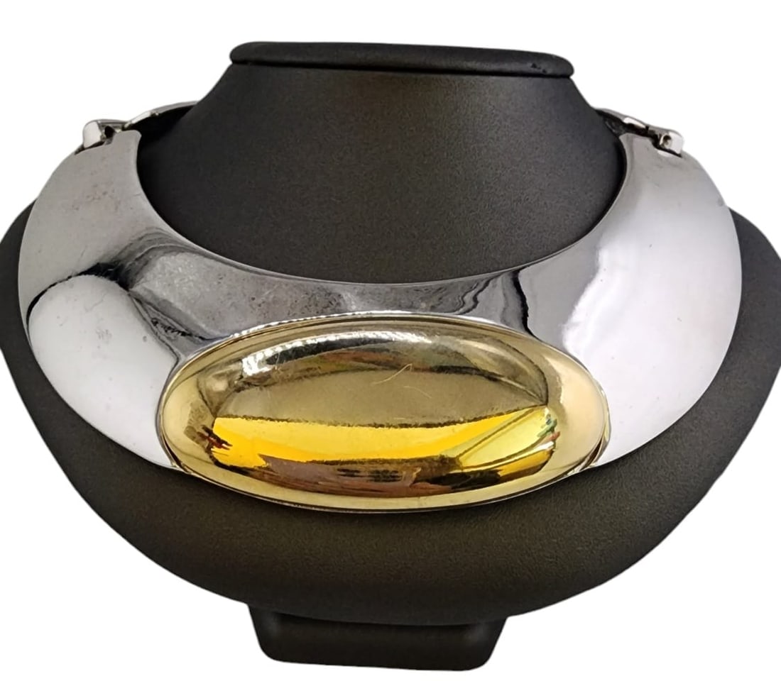 Vintage Alexis Kirk Massive Mcm Collar Necklace: Spectacular huge and heavy signed Alexis Kirk all metal mcm collar. This was extremely hard to photograph because of all the reflections. The center us gold with some light scratches, the plating over