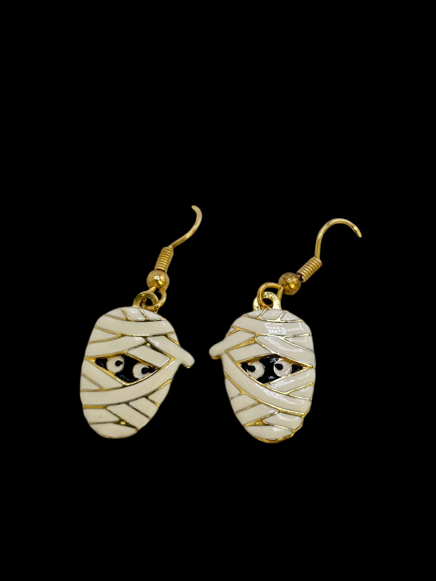 Lunch at the Ritz mummy fries pierced earrings on original card: Designed by Zander Elliott, pierced. 1.5".