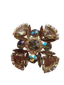 Amazing unsigned rhinestone brooch/pendant with amazing stones