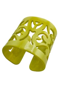 Vintage Resin Wide Cut-Out Cuff Bracelet