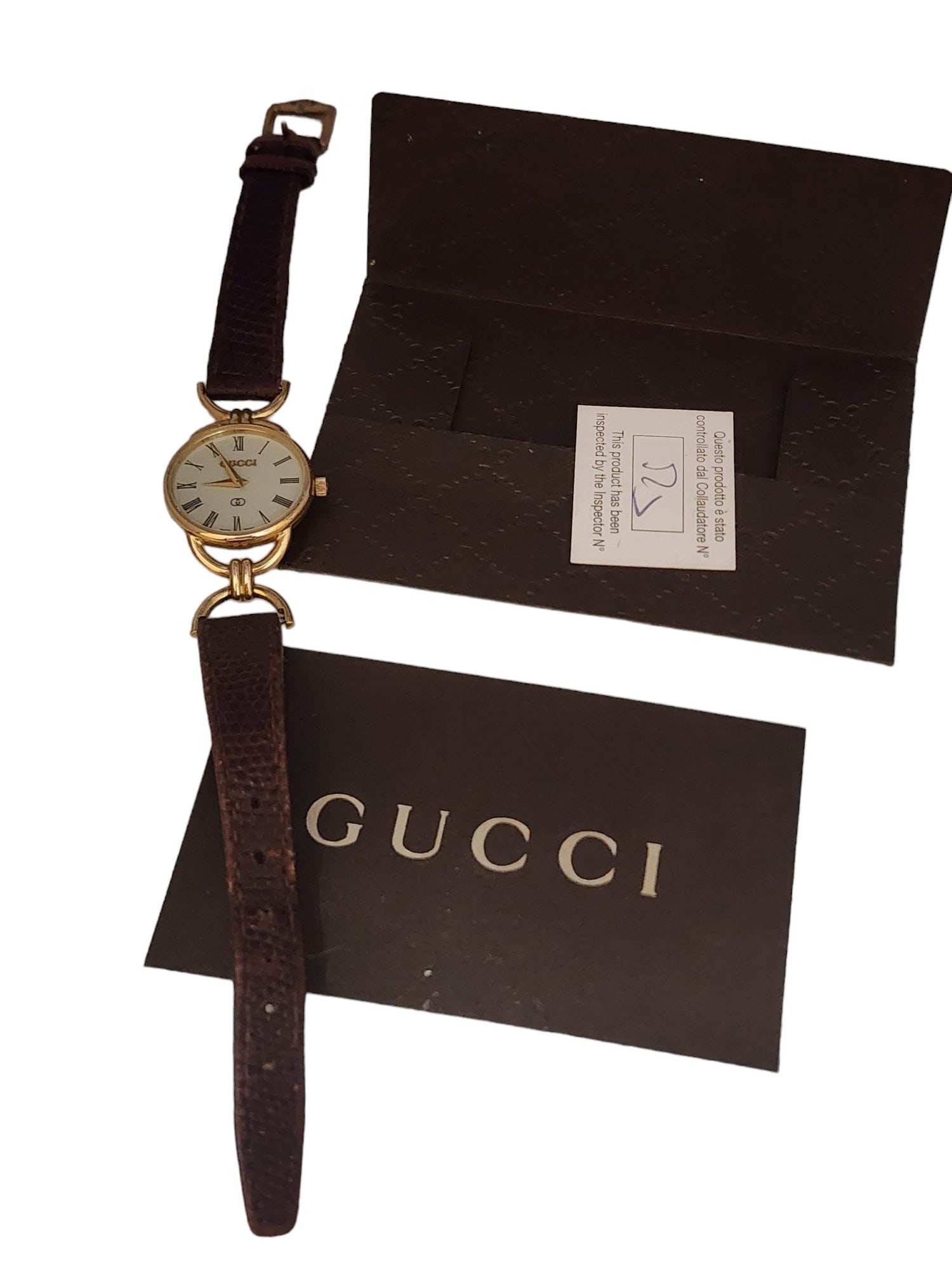VINTAGE AUTHENTIC GUCCI WOMENS QUARTZ LEATHER WATCH SERIAL #6000L (1 of 5)