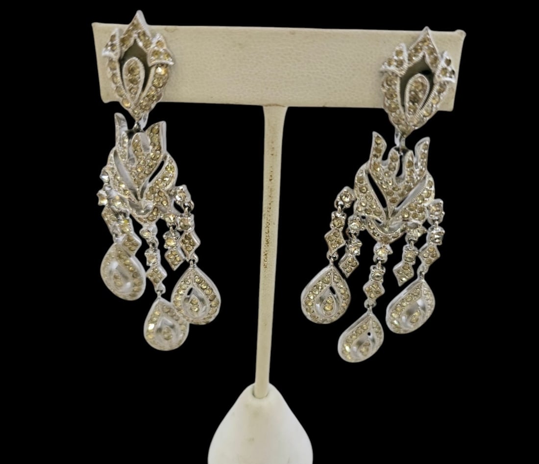 FABULOUS POLICINI VINTAGE RHINESTONE DANGLING EARRINGS: JAPAN SIGNED SUGARED FLOWER DOUBLE STRAND NECKLACE, SIGNED ON THE HOOK, 19"/20".