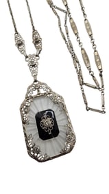 SPECTACULAR ART DECO ELABORATE CAMPHOR GLASS LONG NECKLACE