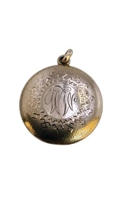 ANTIQUE STAR W. CO 1/10TH GOLD SHELL GOLD FILLED ENGRAVED LOCKET