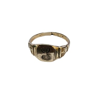 VINTAGE MARKED 1/20TH GOLD FILLED INITIALED SIZE 6.5 RING