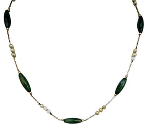 VINTAGE GLASS AND FAUX PEARL NECKLACE