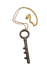 ANTIQUE LATE 1800S KEY ON CHAIN NECKLACE