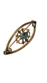 ANTIQUE GOLD FILLED AND FACETED GLASS BAR STYLE BROOCH