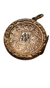 ANTIQUE VICTORIAN SPECTACULAR HIGHLY DETAILED EMBOSSED DOUBLE SIDED LOCKET WITH 2 PHOTOS INSIDE