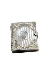 VINTAGE BOOK LOCKET WITH OLD PHOTO