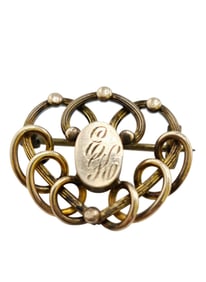ANTIQUE INITIALED GOLD FILLED WIRE BROOCH