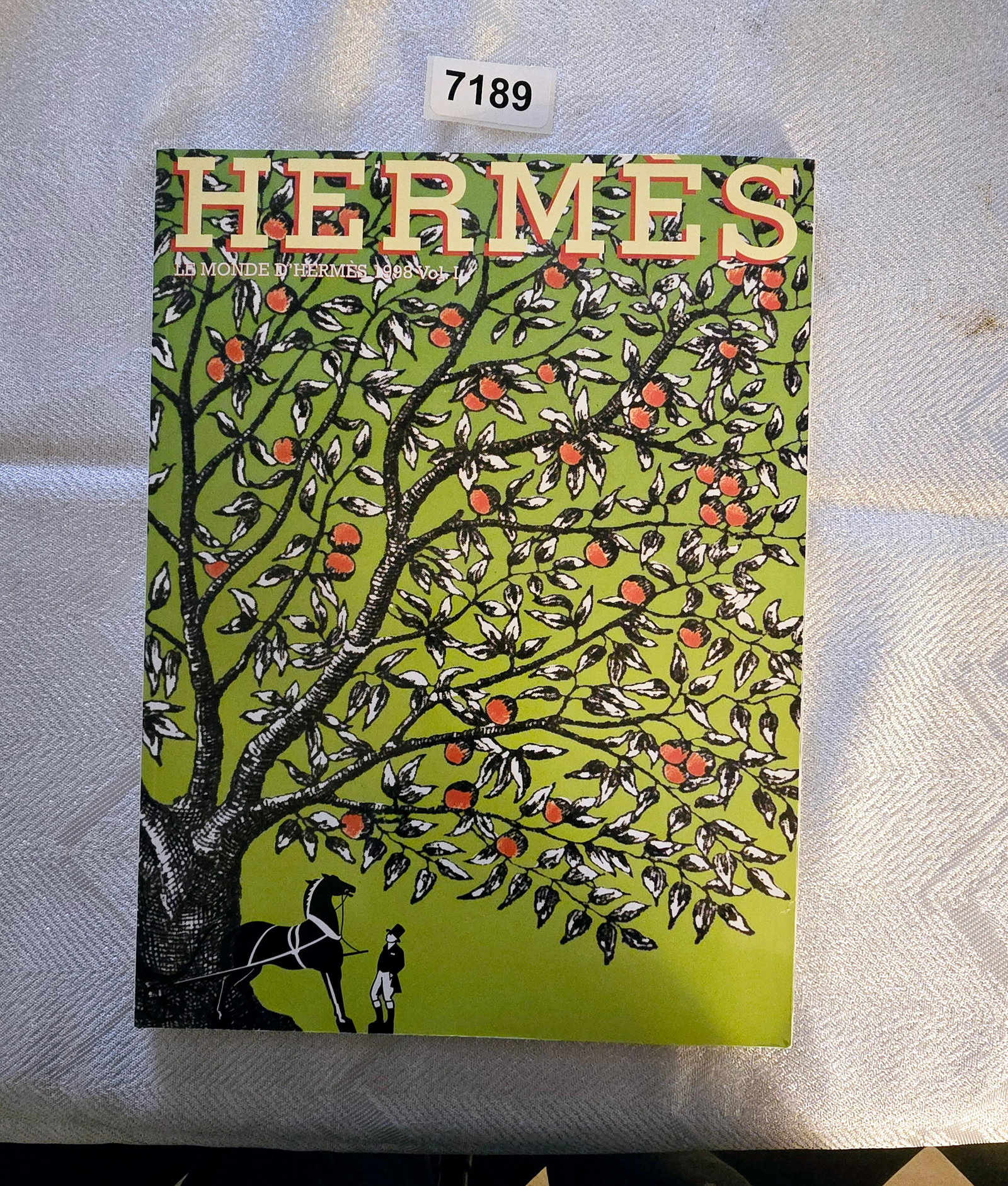 HERMES THE WORLD OF HERMES 1988 VOLUME #1: HERMES THE WORLD OF HERMES 1988 VOLUME #1, IT HAVE SOME CREASES, WEAR ETC. THESE ARE ALL OLD.