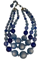 VINTAGE 3 STRAND 2 TONE ACRYLIC NECKLACE