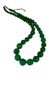 VINTAGE FACETED CRYSTAL OR STONE NECKLACE