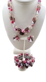 VINTAGE MOLDED GLASS PARURE NECKLACE BRACELET EARRINGS SET MARKED JAPAN