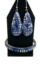 VINTAGE COMPOSITION BANGLE AND PIERCED EARRINGS SET