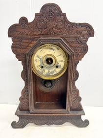 Antique Waterbury Ornate Oak Clock Company Waterbury Conn. USA Gingerbread Clock Case