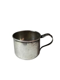 VINTAGE SMALL STERLING CUP WITH DECORATIVE HANDLE #551 STAMPED