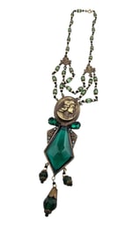 BEAUTIFUL GREEN GLASS REWORKED CZECH PENDANT NECKLACE