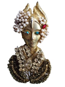 VINTAGE UNSIGNED WILLIAM HOLMAN CRAZY LADY BROOCH