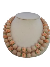 VINTAGE SUGARED RESIN FLOWER JAPAN SIGNED NECKLACE