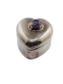 VINTAGE STERLING HECHE EN MEXICO TM-46 HEART PILL BOX