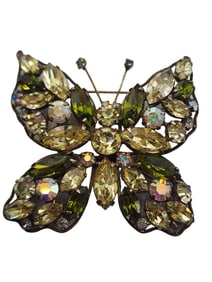 VINTAGE SIGNED LA ROCO BEAUTY RHINESTONE BROOCH